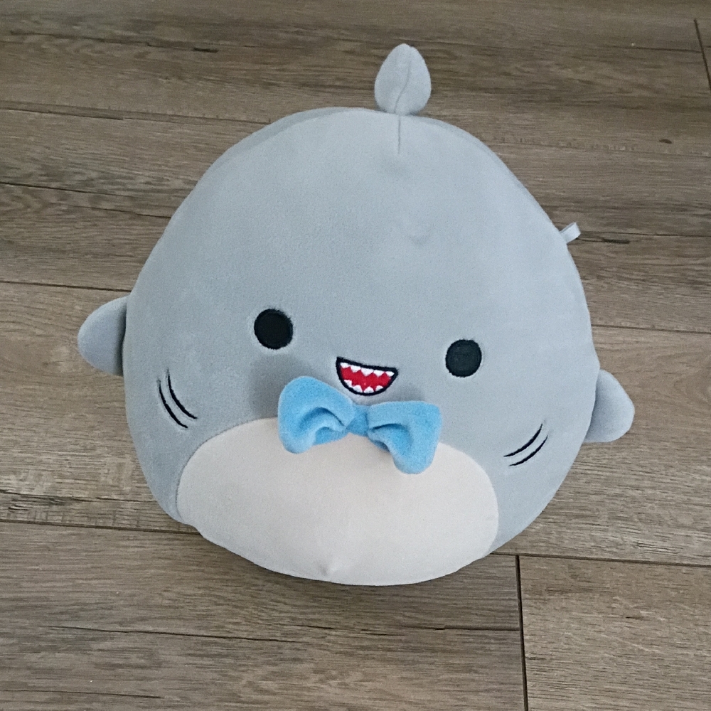 Squishmallows Shark Gray Plush with Blue Accents